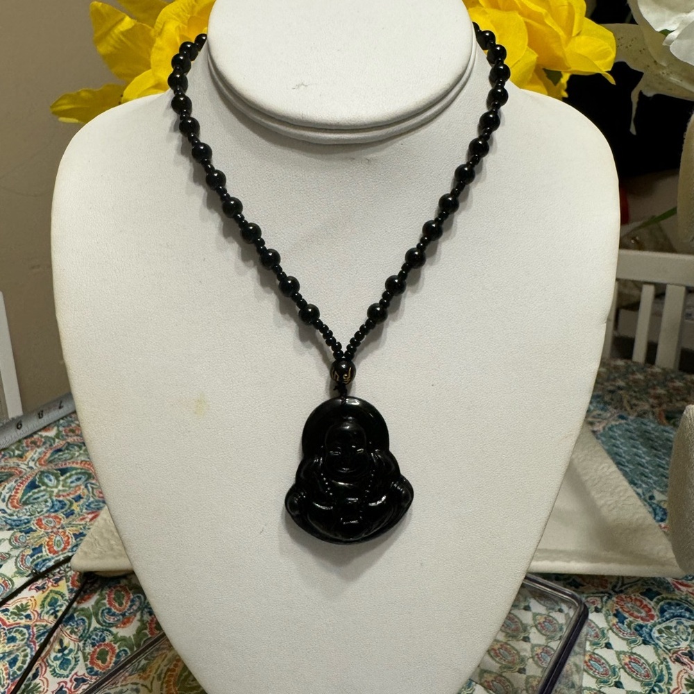 BLACK BEADED MALA BUDDHA NECKLACE